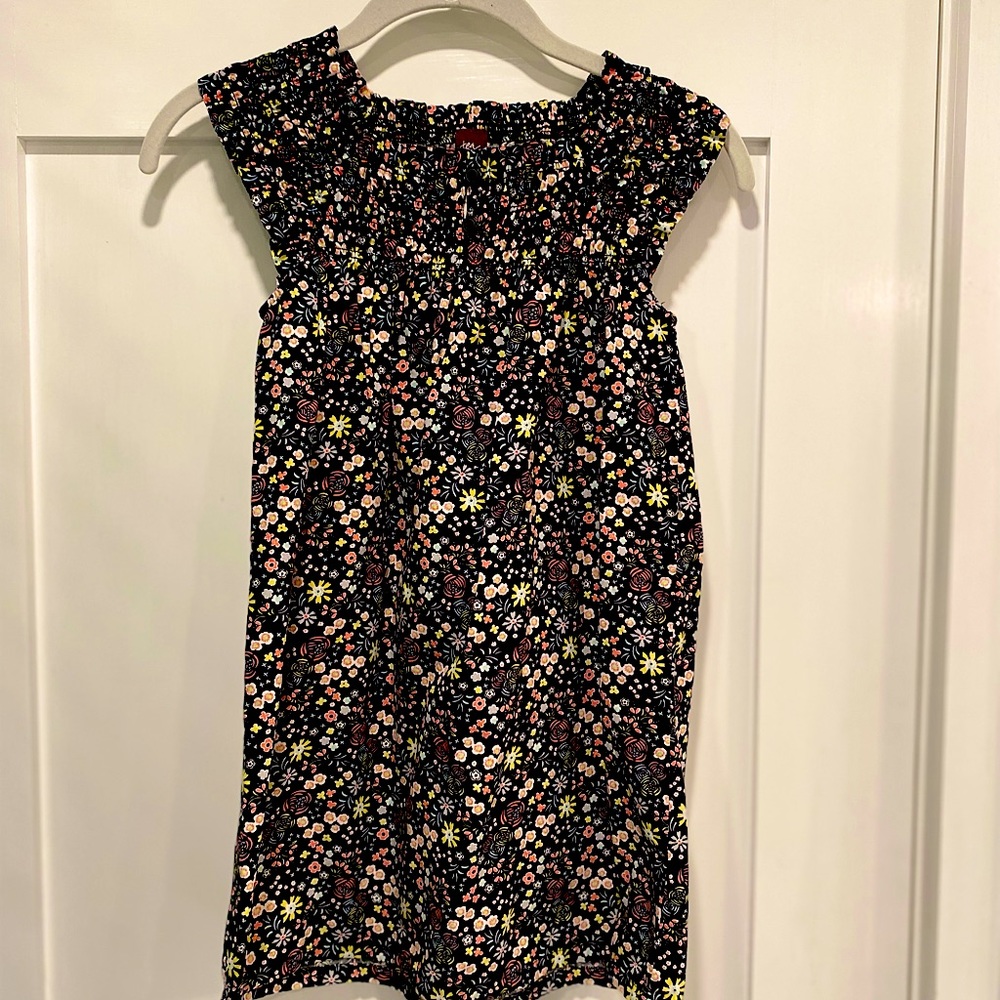 Modern floral pattern, Size 8, girls Tea collection dress